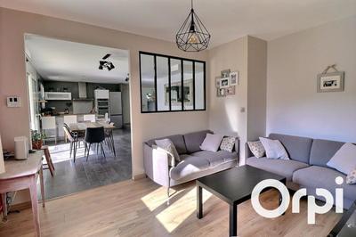 Villa - 123 m² - 5 pièces