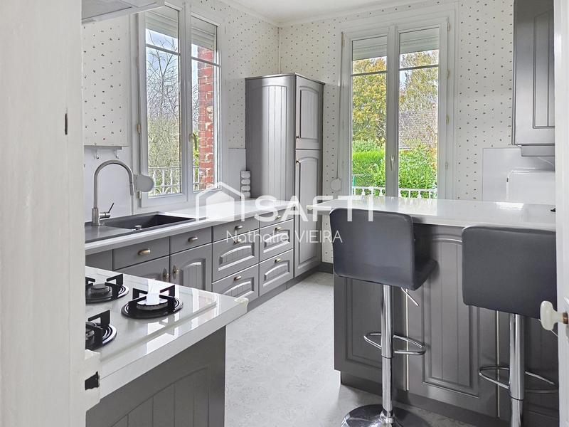 Maison - 85 m² - 4 pièces