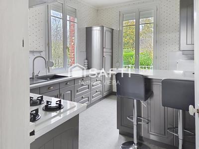 Maison - 85 m² - 4 pièces