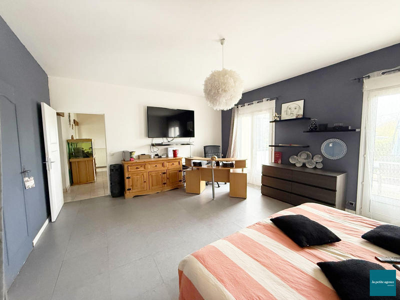 Maison - 170 m² - 7 pièces