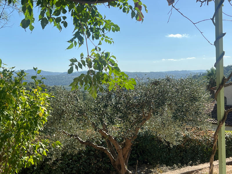 Maison - 210 m² - 8 pièces