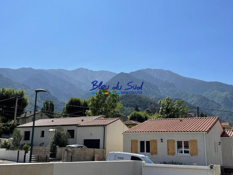 Maison - 96 m² - 3 pièces