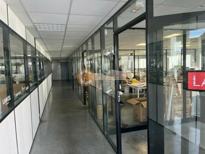 Local d'activité / Entrepôt - 1 700 m²