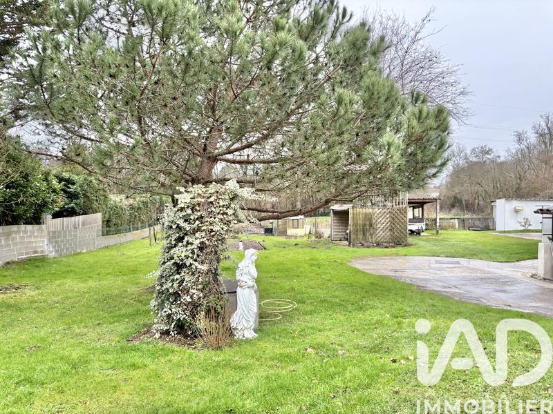 Maison - 95 m² - 5 pièces