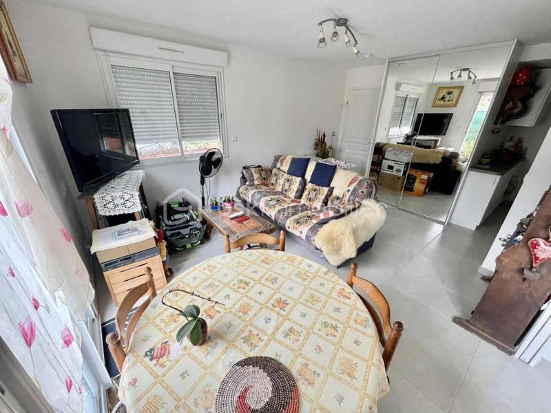 Immeuble - 181 m² - 8 pièces