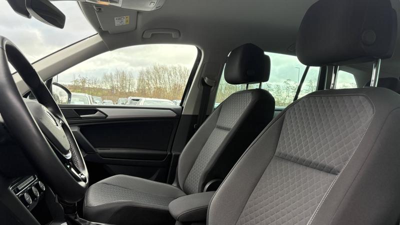 Volkswagen Tiguan Business 2.0 Tdi 150 Dsg7 Confortline