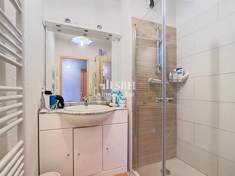 Appartement - 81 m² - 3 pièces