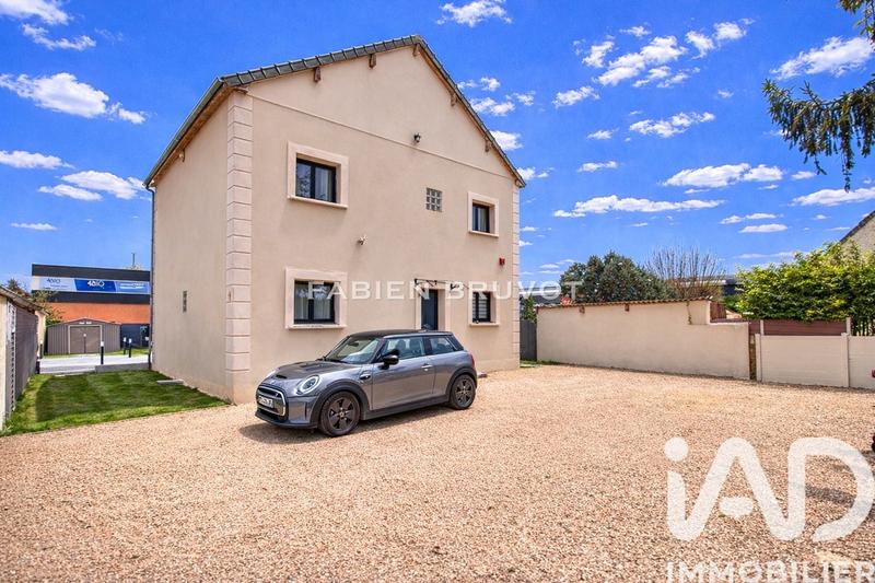 Maison - 170 m² - 7 pièces