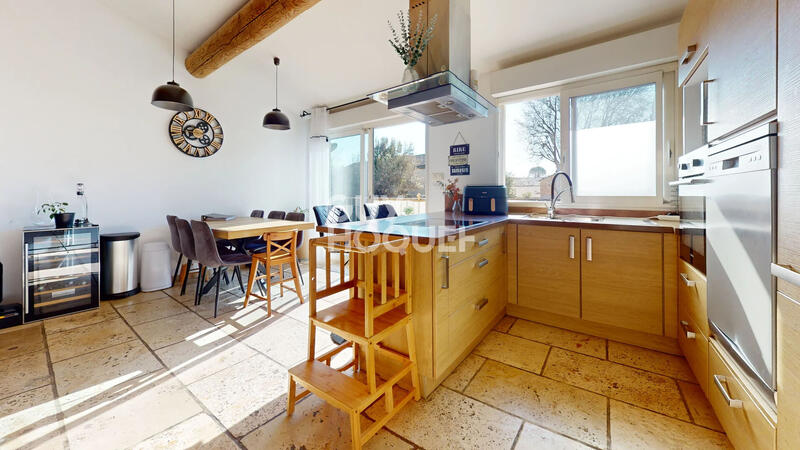 Appartement - 75 m² - 3 pièces