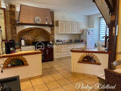 Maison ancienne - 260 m² - 9 pièces