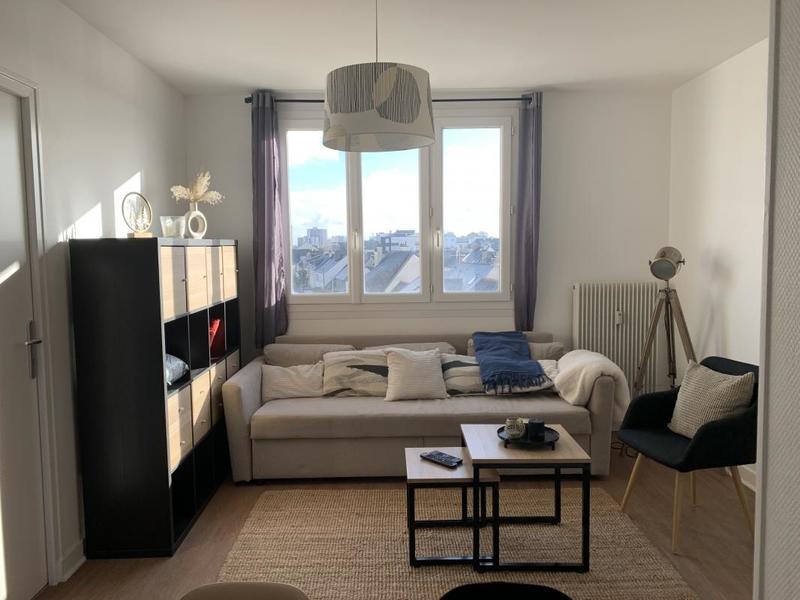 Chambre - 12 m² - 1 pièce