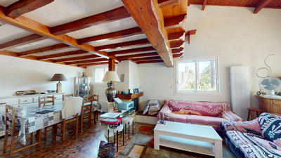 Maison - 180 m² - 6 pièces