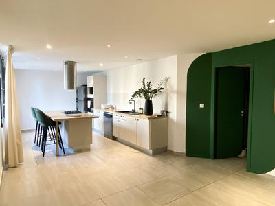 Maison - 168 m² - 6 pièces