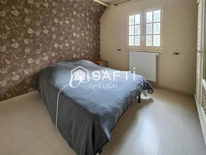 Maison - 135 m² - 7 pièces