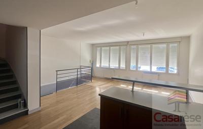 Appartement - 145 m² - 6 pièces