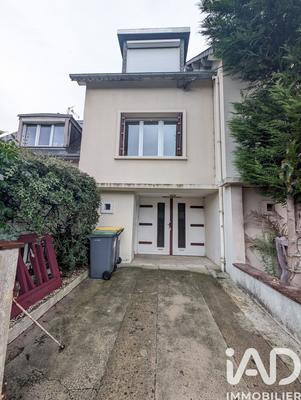 Maison de ville - 49 m² - 3 pièces