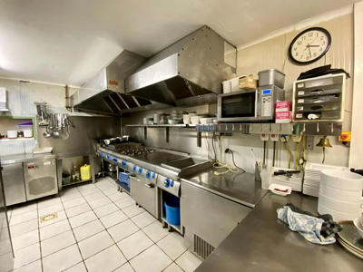 Fonds de commerce - 160 m²