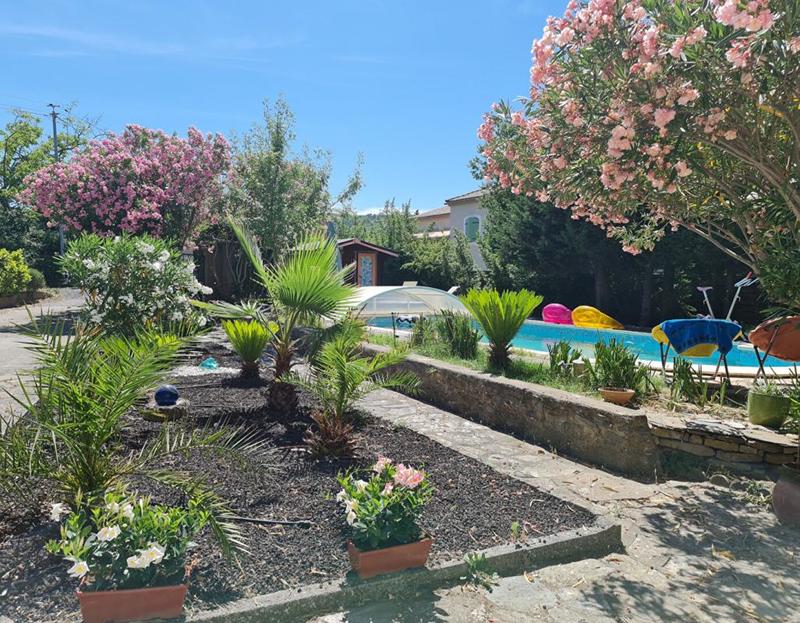 Maison - 141 m² - 7 pièces