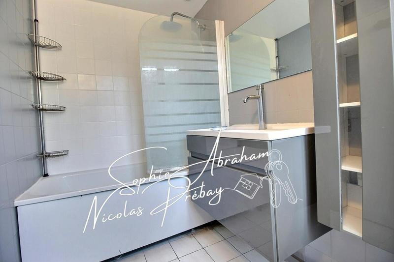 Maison - 82 m² - 4 pièces