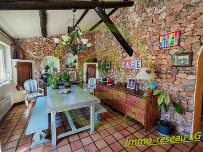 Maison - 173 m² - 5 pièces