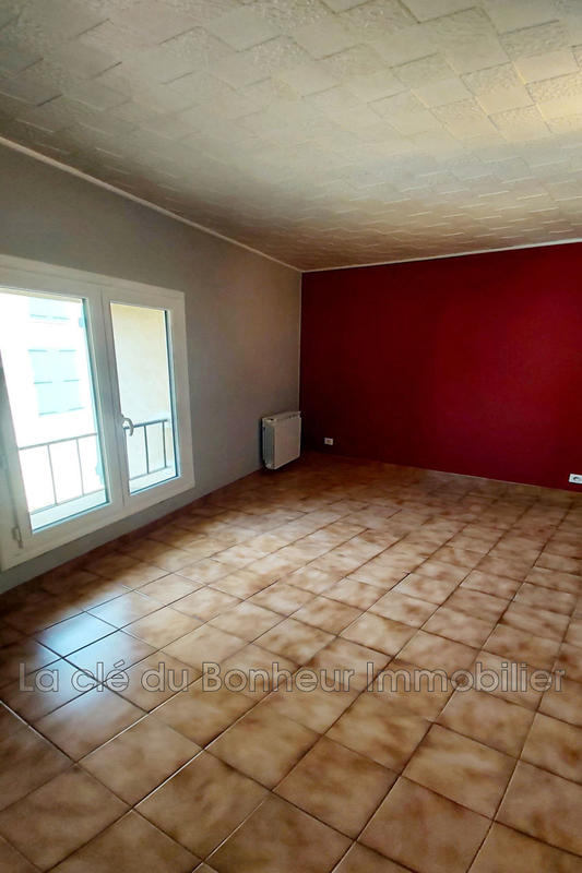 Appartement - 93 m² - 5 pièces