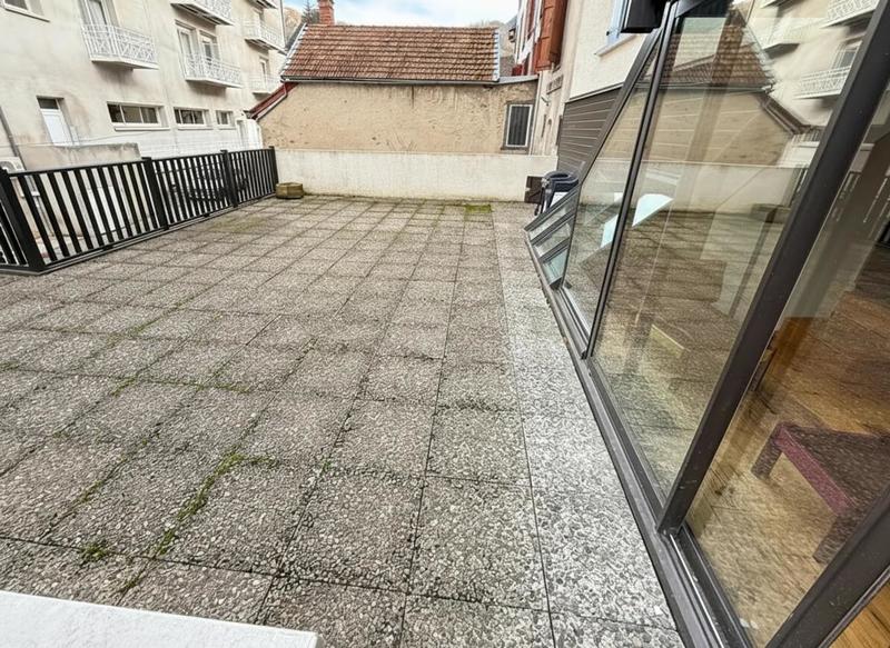 Appartement - 83 m² - 4 pièces
