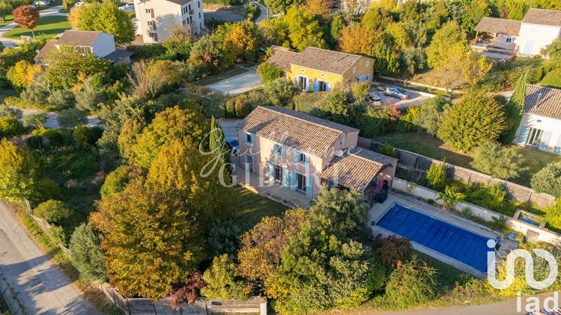 Maison - 113 m² - 5 pièces