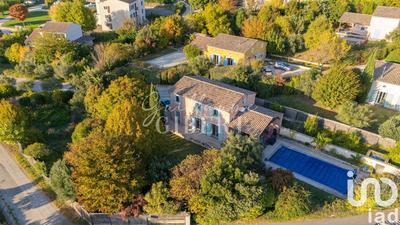 Maison - 113 m² - 5 pièces