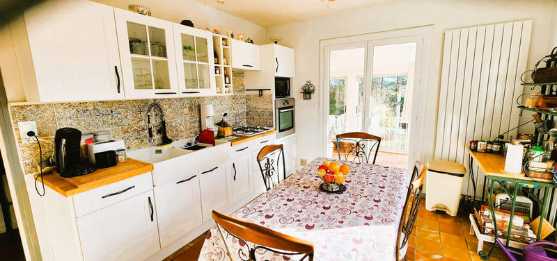 Maison ancienne - 174 m² - 8 pièces