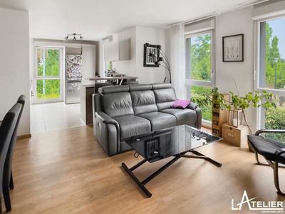 Appartement - 83 m² - 4 pièces