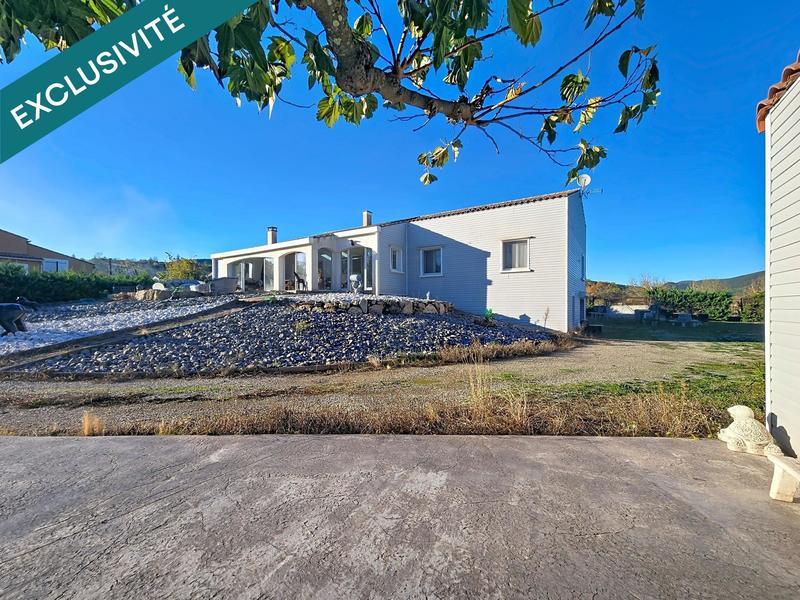 Villa - 182 m² - 6 pièces