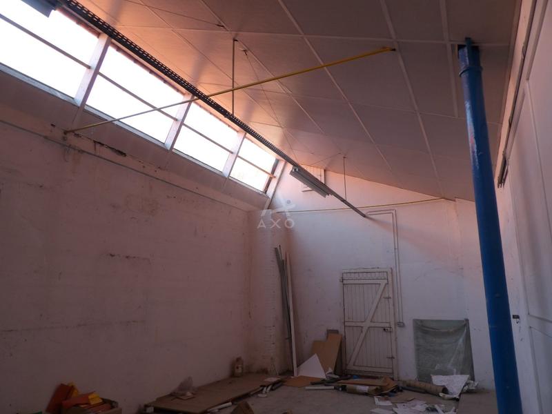 Local d'activités - 344 m² - 3 pièces