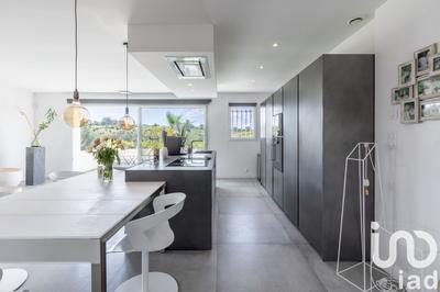 Maison - 144 m² - 4 pièces