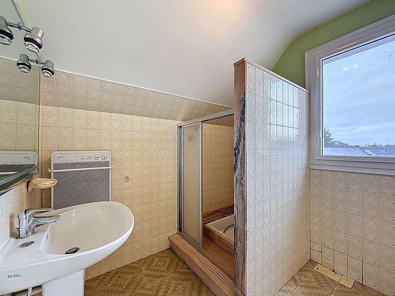 Maison - 170 m² - 7 pièces