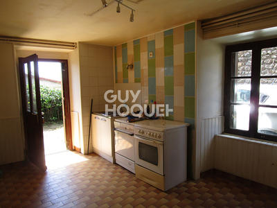 Maison - 80 m² - 5 pièces