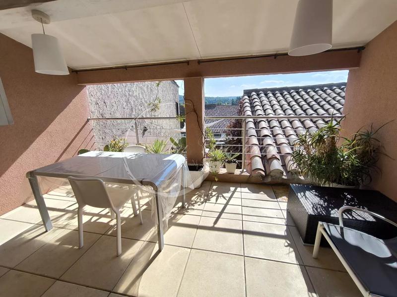 Maison de village - 120 m² - 6 pièces