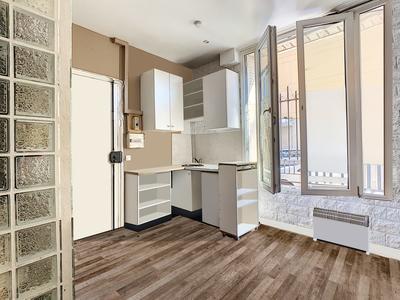 Appartement - 15 m² - 1 pièce