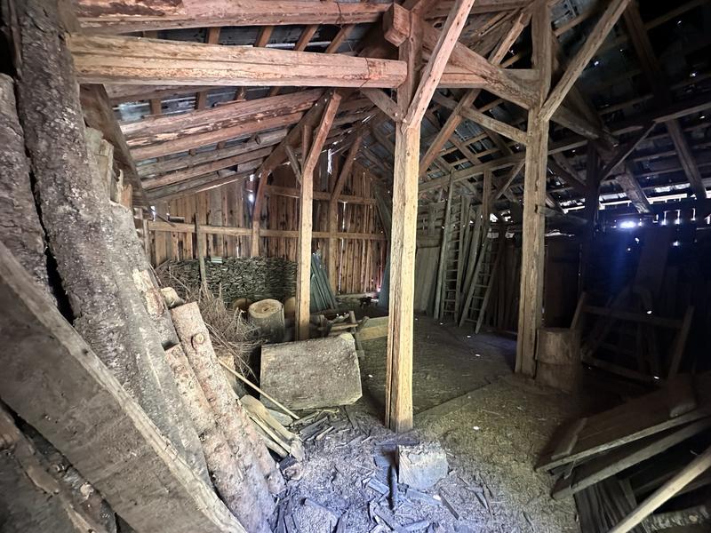 Ferme - 200 m² - 2 pièces