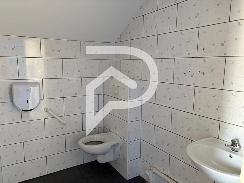 Local commercial - 80 m²