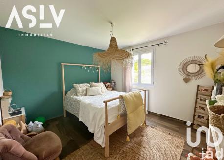 Maison - 200 m² - 6 pièces