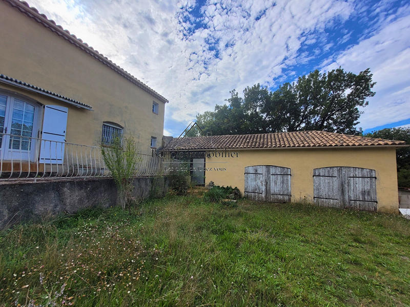 Villa - 200 m² - 7 pièces