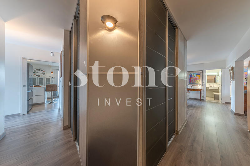 Appartement - 132 m² - 4 pièces