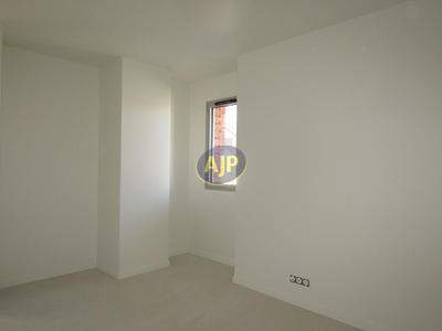 Appartement - 81 m² - 3 pièces