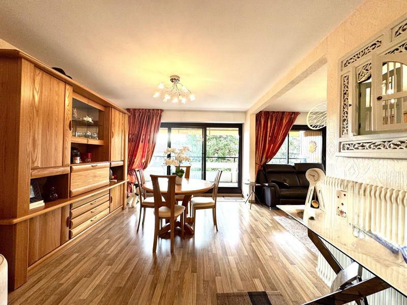 Appartement - 70 m² - 3 pièces