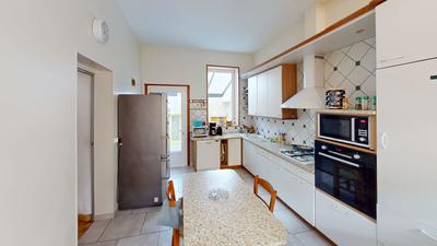 Maison ancienne - 220 m² - 6 pièces