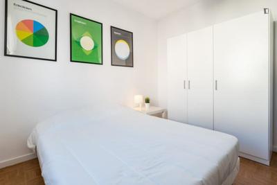 Chambre - 9 m² - 5 pièces