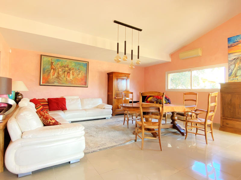 Appartement - 101 m² - 3 pièces