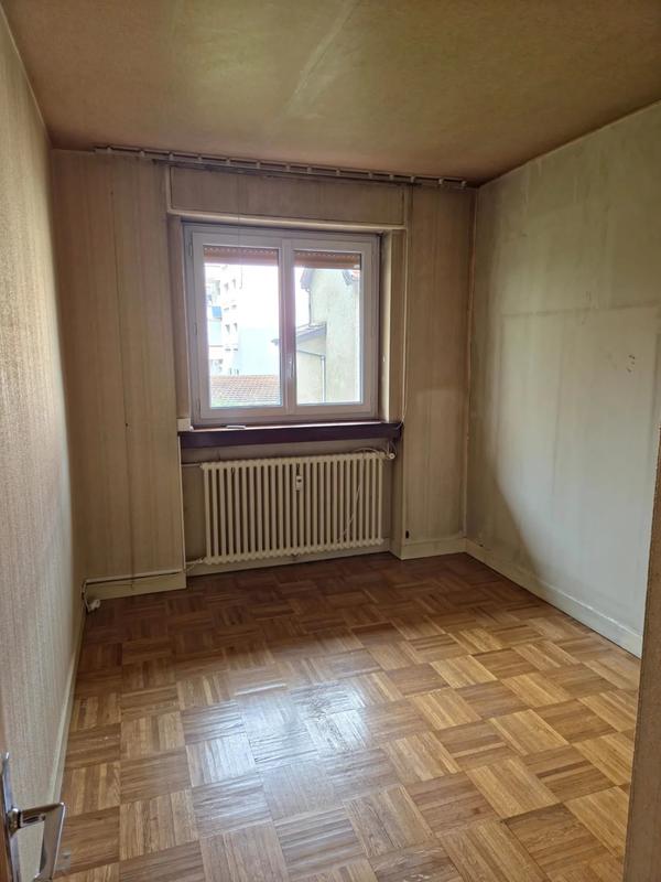 Appartement - 92 m² - 4 pièces