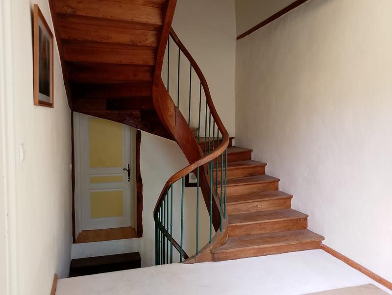 Maison - 380 m² - 9 pièces