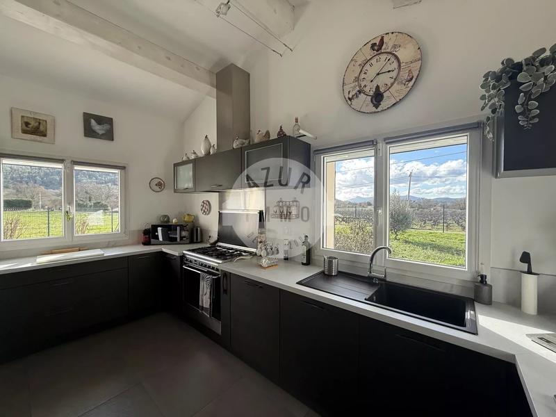 Maison - 115 m² - 4 pièces